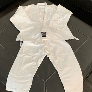 Pro Force Kids Karate Tae Keon Do TKD Uniform Gi Size 00 White Martial Arts.